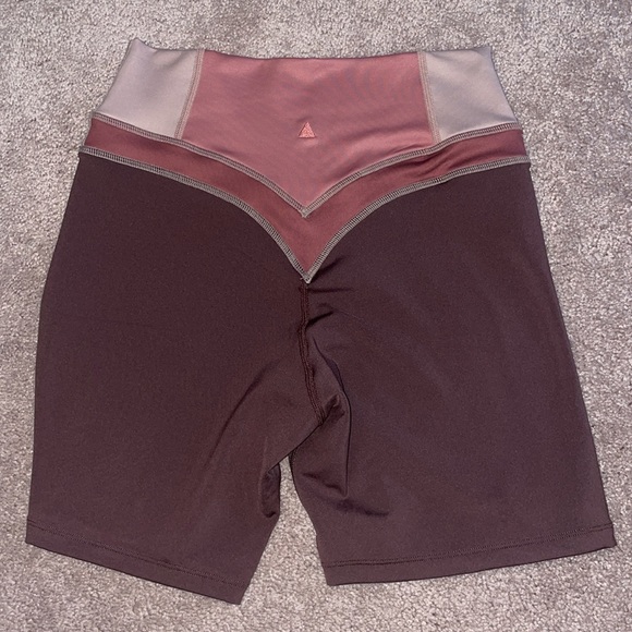 NWT Vitality Ascend II Hue Volley Short - Picture 3 of 3